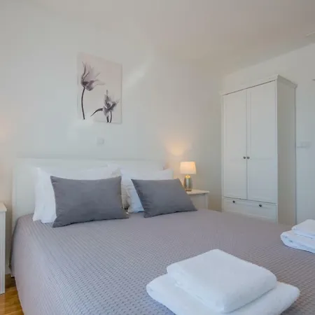 Center N&n Appartement *